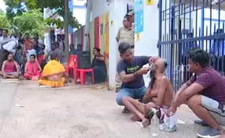 ଟାଟା ବିରୋଧରେ ହୋମ ଯଜ୍ଞ କଲେ, ଲଣ୍ଡା ହେଲେ