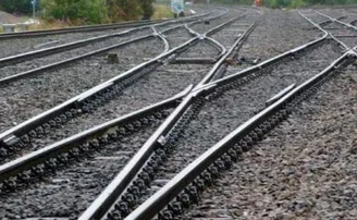 ଟ୍ରେନ ଧକ୍କାରେ ଚାଲିଗଲା ଖୁଡ଼ୀ-ପୁତୁରାଙ୍କ ଜୀବନ