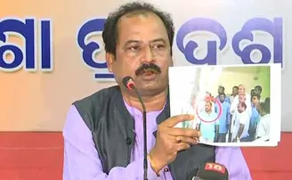 ଫଟୋର ଜବାବ ଫଟୋରେ ଦେଲା କଂଗ୍ରେସ