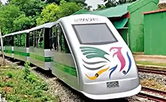 ପୁଣି ଜଙ୍ଗଲ ଭିତରେ ଅଟକିଲା ଟୟ ଟ୍ରେନ୍, ୨୨ ପର୍ଯ୍ୟଟକ ହଟହଟା