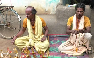 ପରିଚୟ ହରାଉଛି ଦେବଗୁଣିଆ ଜାତି, ପୁନରୁଦ୍ଧାର ଦାବି