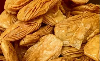 ଘରେ ତିଆରି କରନ୍ତୁ ପୁରୀ ଖଜା