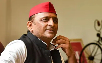 କଂଗ୍ରେସ ରାସ୍ତାରେ ବିଜେପି! ଆଇଟି ରେଡକୁ ନେଇ ବର୍ଷିଲେ ଅଖିଲେଶ