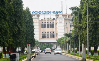 ହକରଙ୍କୁ କୋଭିଡ୍ ସହାୟତା, ୭୩୦୦ ଆକାଉଣ୍ଟକୁ ଗଲା ୪.୩୮ କୋଟି ଟଙ୍କା