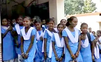 ପ୍ରଧାନଶିକ୍ଷକ ବଦଳିଲେ ବୋଲି ଭୋ ଭୋ କାନ୍ଦିଲେ ଛାତ୍ରଛାତ୍ରୀ