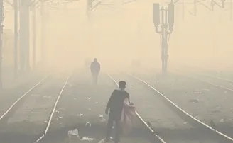 ପୁଅ କଲା ଆତ୍ମହତ୍ୟା, ବାପା ଉପରେ ମାଡ଼ିଗଲା ଟ୍ରେନ୍