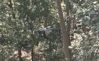 ପିକ୍‌ନିକ୍‌ ପାଇଁ ଯାଉଥିବା ବେଳେ ଘାଟିରୁ ଖସିଲା କାର: ୩ ମୃତ, ୬ ଗୁରୁତର