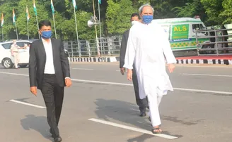 ‘କରୋନା ଶୀଘ୍ର ଯିବ, ଜୀବନ ଜୀବିକା ପୁଣି ସ୍ୱାଭାବିକ ହେବ’