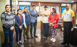 ଭୁବନେଶ୍ୱରରେ ପହଞ୍ଚିଲା ରାଜ୍ୟଗୋଷ୍ଠୀ କ୍ରୀଡ଼ା କୁଇନ୍ସ ବାଟନ୍ ରିଲେ