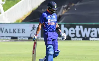 ଖାତା ଖୋଲିପାରିଲେନି କୋହଲି, ଦ୍ରାବିଡଙ୍କୁ ପଛରେ ପକାଇଲେ