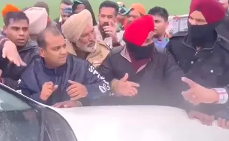 ପଞ୍ଜାବ ଉପ-ମୁଖ୍ୟମନ୍ତ୍ରୀଙ୍କୁ ଘେରିଗଲେ ଲୋକେ, ‘ମୋଦି ଜିନ୍ଦାବାଦ୍‌’ କହିବାକୁ କଲେ ବାଧ୍ୟ