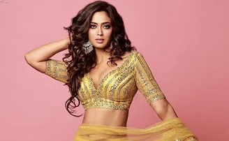 ବ୍ରା’ ସାଇଜ୍ କହି କ୍ଷମା ମାଗିଲେ ଶ୍ୱେତା ତିୱାରୀ