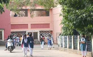 ଜୁଲାଇ ୩୧ ସୁଦ୍ଧା UG/PG ଫାଇନାଲ ସେମିଷ୍ଟର ସାରିବାକୁ ନିର୍ଦ୍ଦେଶ