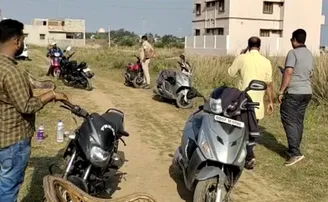 ସାନ୍ଧ୍ୟ ଭ୍ରମଣରେ ଯାଇଥିଲେ ସ୍ୱାମୀ,  ସ୍ତ୍ରୀଙ୍କ ବେକ କାଟିଦେଲେ ଦୁର୍ବୃତ୍ତ