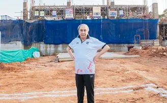 ଚାଲିଛି ଦେଶର ପ୍ରଥମ ଇନ୍‌ଡୋର ଆଥଲେଟିକ୍‌ ଷ୍ଟାଡିୟମର ନିର୍ମାଣ, ସମୀକ୍ଷା କଲେ ମୁଖ୍ୟମନ୍ତ୍ରୀ