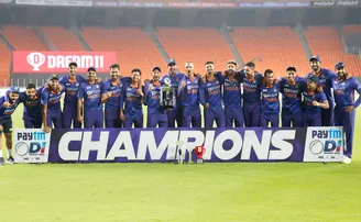 ସିରିଜ୍ ପୋଛିନେଲା ଟିମ୍ ଇଣ୍ଡିଆ