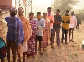 ପ୍ରବାସୀ ଭୋଟରଙ୍କ ପାଇଁ ଖୁସି ଖବର, ଏବେ କେନ୍ଦ୍ରକୁ ନଯାଇ ଦେଇପାରିବେ ଭୋଟ୍‌