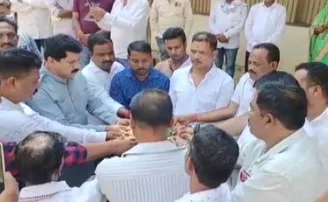 ବିଧାୟକଙ୍କ ଉପସ୍ଥିତିରେ ତ୍ରିବାର ସତ୍ୟ କଲେ ସମିତିସଭ୍ୟ, କହିଲେ...