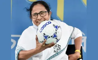 ସୁରକ୍ଷା କର୍ମୀଙ୍କୁ ଚକମା ଦେଇ ମମତାଙ୍କ ଘରେ ରାତି କଟାଇଲେ ଯୁବକ