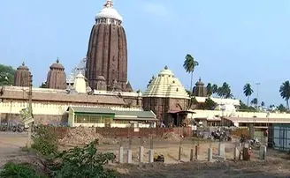 ଶ୍ରୀମନ୍ଦିର ରୋଷଘରେ ପଶିଲେ, ଭାଙ୍ଗି ଦେଲେ ୮୦ରୁ ଅଧିକ ଚୁଲା