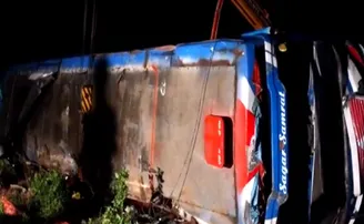 କାଳ ସାଜିଲା କଳିଙ୍ଗା ଘାଟି, ଟୁରିଷ୍ଠ ବସ୍‌ ଓଲଟି ଚାଲିଗଲା ୬ ଜୀବନ