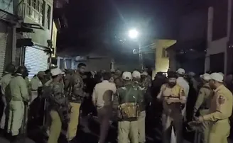 ସାଂପ୍ରଦାୟିକ ହିଂସା ପାଇଁ ପ୍ରୟାସ: ଲାଗିଲା କର୍ଫ୍ୟୁ, ମୁତୟନ ହେଲେ ସେନା ଯବାନ