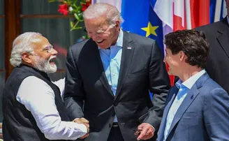 ଜି-୭ ସମ୍ମିଳନୀ: ମୋଦିଙ୍କୁ ଭେଟିବା ପାଇଁ ଦୌଡି ଆସିଲେ ବାଇଡେନ୍‌