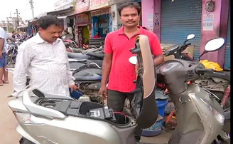 ଟୁ-ଇନ୍-ୱାନ୍ ବାଇକ୍ : ଉଭୟ ଇଲେକ୍ଟ୍ରିକ ଓ ପେଟ୍ରୋଲରେ ଚାଲୁଛି