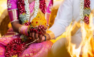 ଝିଅ ବାହାଘର ପାଇଁ ରଖିଥିଲେ ଟଙ୍କା, ଗୋଟିଏ କ୍ଲିକ୍‌ରେ ଖାଲି ହୋଇଗଲା ଆକାଉଣ୍ଟ