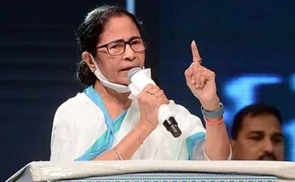 ଗାଙ୍ଗୁଲିଙ୍କ ବିଦାୟ ପଛରେ ଷଡ଼ଯନ୍ତ୍ରର ଗନ୍ଧ ବାରିଲେ ମମତା, ମୋଦିଙ୍କୁ କଲେ ଅପିଲ