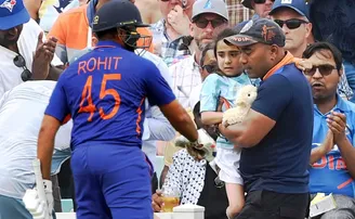 ହୃଦୟ ଜିତିଲେ ରୋହିତ, ଛକା ମାଡ଼ରେ ଆହତ ଛୋଟ ଝିଅକୁ ଭେଟିଲେ