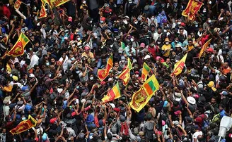 ନିଜେ ବନାଇଥିବା ଋଣଯନ୍ତାରେ ଶ୍ରୀଲଙ୍କା