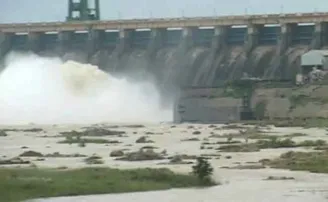 ହୀରାକୁଦ ଜଳଭଣ୍ଡାରରେ ଆଜି ଖୋଲିବ ୧୦ଟି ଗେଟ୍‌