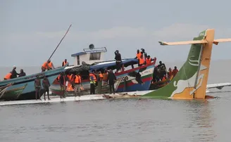 ପାଣି ଭିତରେ ପ୍ଲେନ୍‌ କ୍ରାଶ ଘଟଣା: ୧୯ ଜଣଙ୍କ ମୃତ୍ୟୁ