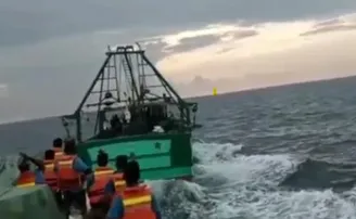 ୧୫ ତାମିଲନାଡ଼ୁ ମତ୍ସ୍ୟଜୀବୀଙ୍କୁ ଗିରଫ କଲା ଭାରତୀୟ ନୌସେନା