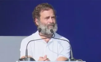 ରାହୁଲ ଗାନ୍ଧିଙ୍କ ଭାଷଣ ବେଳେ ହସ୍ତକ୍ଷେପ କଲେ ଜଣେ ବ୍ୟକ୍ତି, ତା’ପରେ..