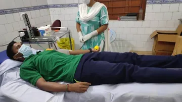 ରକ୍ତ ଦେଇ ଶିଶୁର ଜୀବନ ବଞ୍ଚାଇଲେ ୧୦୮ ଡ୍ରାଇଭର୍