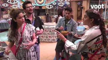 ବିଗ୍ ବସ୍ ଓଟିଟିରେ ଶମିତା-ରାକେଶ, ଅକ୍ଷରା-ପ୍ରତୀକଙ୍କୁ ମିଳିଲା ଦଣ୍ଡ