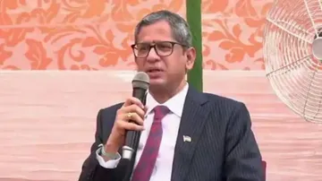 ’ଆଇନରେ ସ୍ପଷ୍ଟତାର ଅଭାବ’ : ସଂସଦରେ ଆବଶ୍ୟକ ତର୍କ ବିନା ‍‍ବିଲ୍ ପାସ ହେବା ନେଇ ଉଦବେଗ ପ୍ରକାଶ କଲେ ମୁଖ୍ୟ ବିଚାରପତି