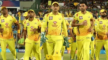 ଧୋନିଙ୍କ ଟିମରେ ପଶିଲା କରୋନା