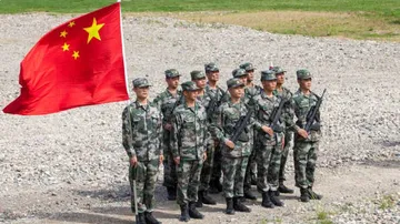 ସୀମାରେ ହଲଚଲ୍‌: ଜୋରସୋରରେ ସମରାଭ୍ୟାସ କରୁଛି ଚୀନ