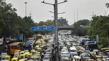 ଘଣ୍ଟାଏ କାଚିଲା, ରାଜଧାନୀ ଭାସିଲା