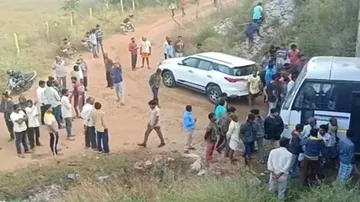 ‘ମୋ ସ୍ୱାମୀକୁ ମାରି ଦେଲେ, ଏବେ ମୋତେ ବି ମାରି ଦିଅନ୍ତୁ’