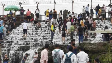 ନିକଟତର ତୃତୀୟ ଲହରୀ : ଧାର୍ମିକ ଯାତ୍ରା ଓ ପର୍ଯ୍ୟଟନ ଉପରେ ରୋକ ଲଗାଇବାକୁ ଆଇଏମଏର ଚେତାବନୀ