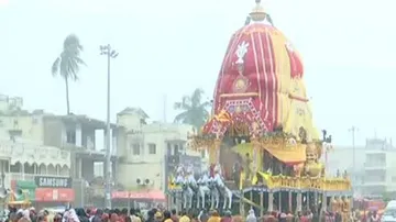 ସିଂହଦ୍ୱାରରେ ଲାଗିଲା ତାଳଧ୍ୱଜ ଓ ଦର୍ପଦଳନ : ପଛରେ ଆସୁଛି ନନ୍ଦିଘୋଷ ରଥ