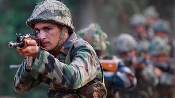 ଚୀନ୍‌କୁ ମୁକାବିଲା ପାଇଁ ଭାରତ ସମ୍ପୂର୍ଣ୍ଣ ପ୍ରସ୍ତୁତ : ୧୫ ହଜାର ସୈନିକ ନିୟୋଜିତ