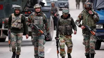 କାଶ୍ମୀରରେ ସୁରକ୍ଷା ବାହିନୀଙ୍କ ଟାର୍ଗେଟରେ ଆତଙ୍କବାଦୀ : ପୋଲିସ୍ ଜାରି କଲା ହିଟ୍ ଲିଷ୍ଟ