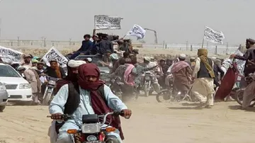 କାବୁଲରେ ପଶିଲା ତାଲିବାନ୍ : ଚାରିପଟୁ ଘେରି ରହିଛନ୍ତି ବିଦ୍ରୋହୀ