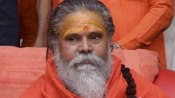 Mahant Narendra Giri