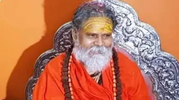 Akhada Parishad Chairman Narendra Giri